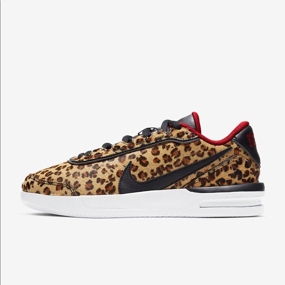 NikeCourt Air Vapor Wing Premium